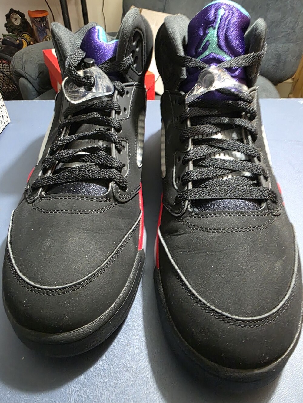 Jordan 5 Retro "Top THREE" Black with Purple and Red Size 11m.